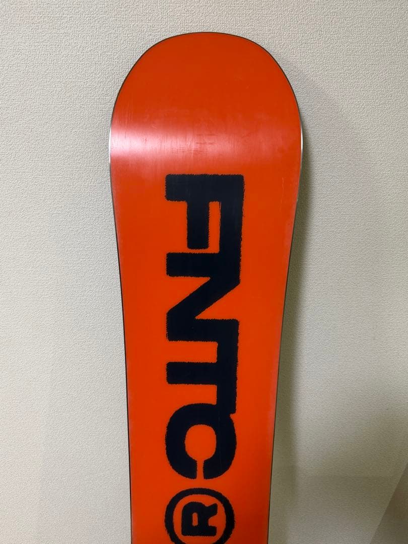 k FNTC TNT-R 153cm 22-23モデル スノーボード板