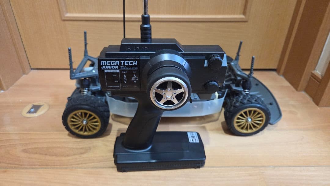 タミヤ ラジコン TGX エンジンカー 貴重なラリー仕様 インプレッサ