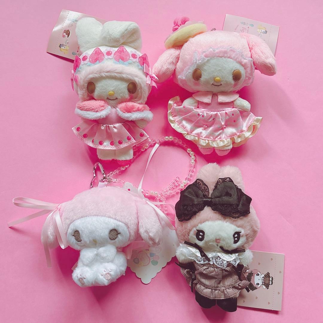 ♡マイメロ SWEET LOOKBOOK 粧美堂 秘密のメロクロ マスコット♡