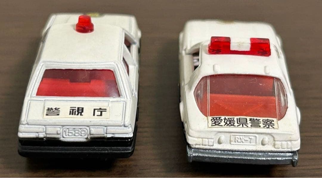 トミカ マツダ サバンナ RX-7 カローラセダン パトロールカー 2台セット
