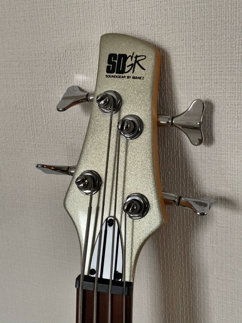 Ibanez SRシリーズ SR370 4弦エレキベース シルバー