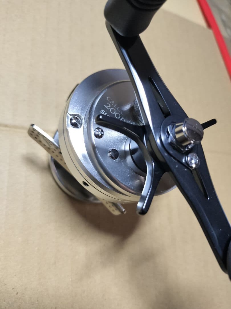 SHIMANO OCEA CALCUTTA 200PG ベイトリール　シマノ