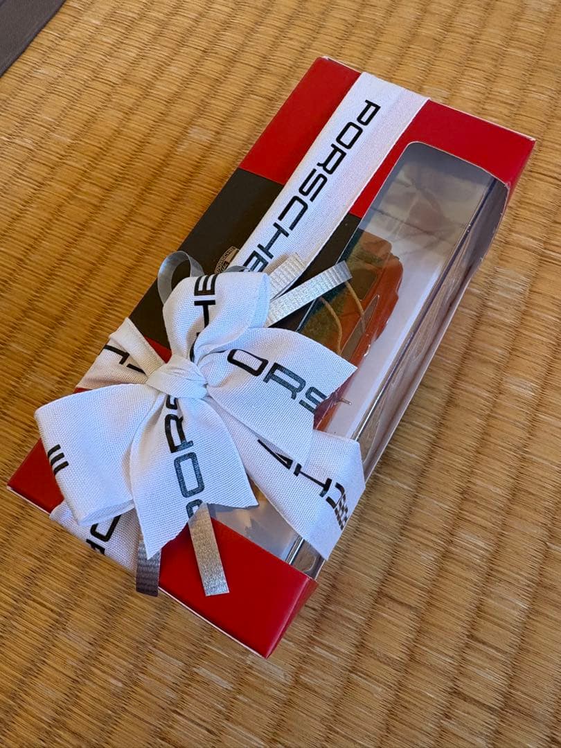 1/43 ポルシェPorsche 911 Carrera RS 2022台限定品