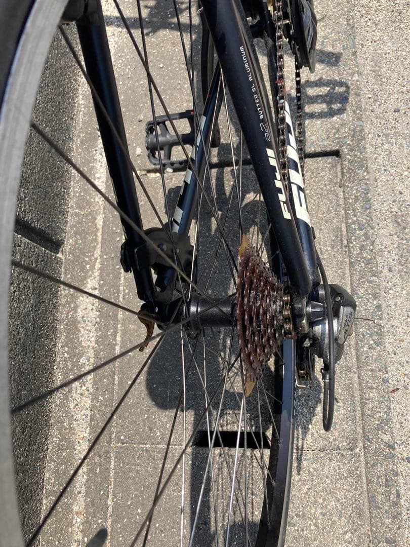 [引き取り限定] FUJI クロスバイク　中古