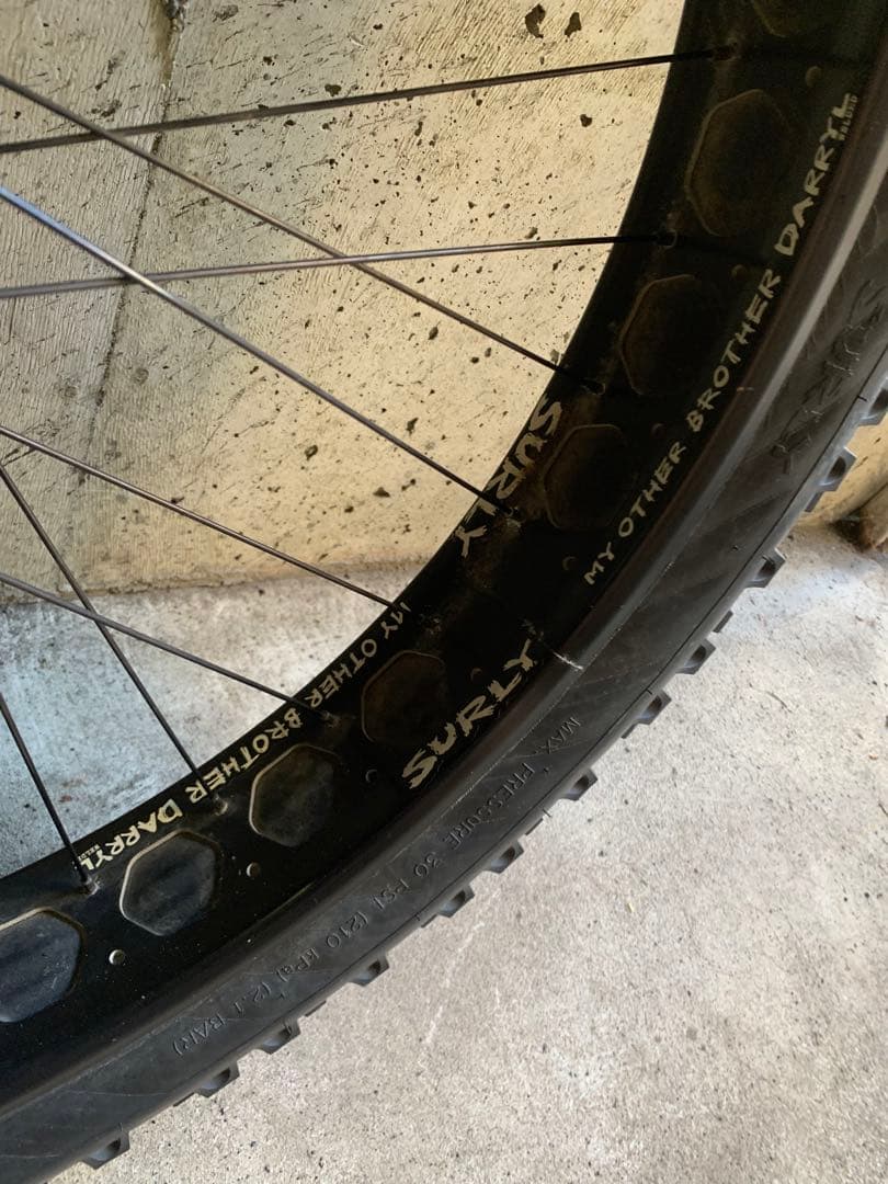 SURLY パグスレイ　Nate 26x3.8ホイールセット