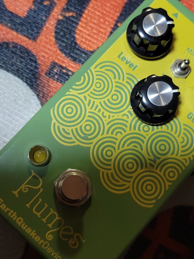 ギター EarthQuaker Devices Plumes