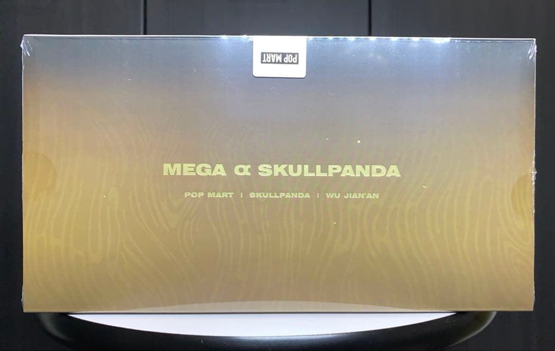 POP MART SKULLPANDA MEGA α400% WuJian’an