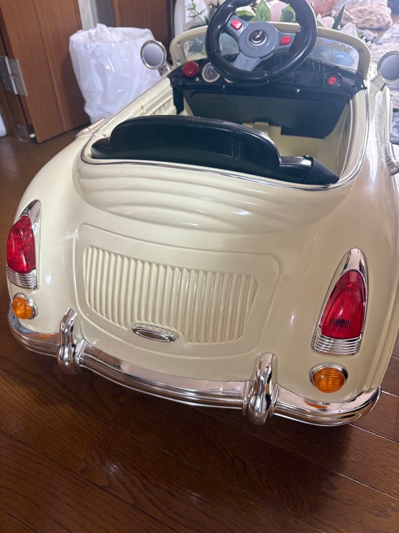 子供用電動カー B.802 花装飾付き　リングボーイ