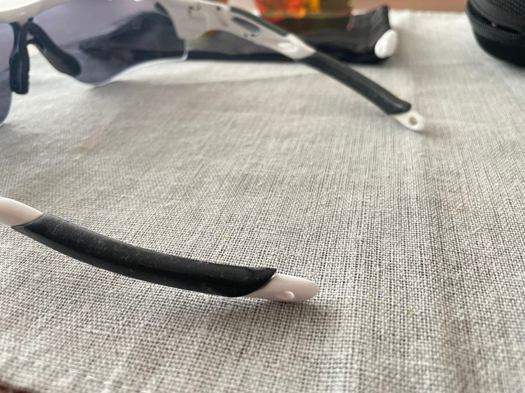 Oakley スポーツサングラス ケース付き