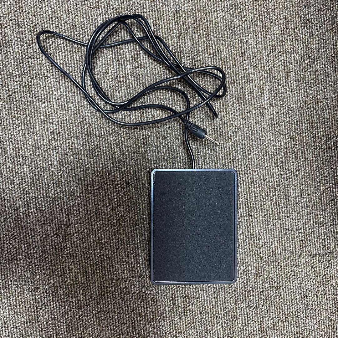 Longeye ロンアイ　電子ピアノ　88鍵盤　スタンド・ペダル・ヘッドホン付き