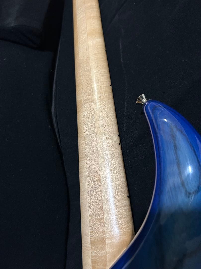 ベース F-bass BN5