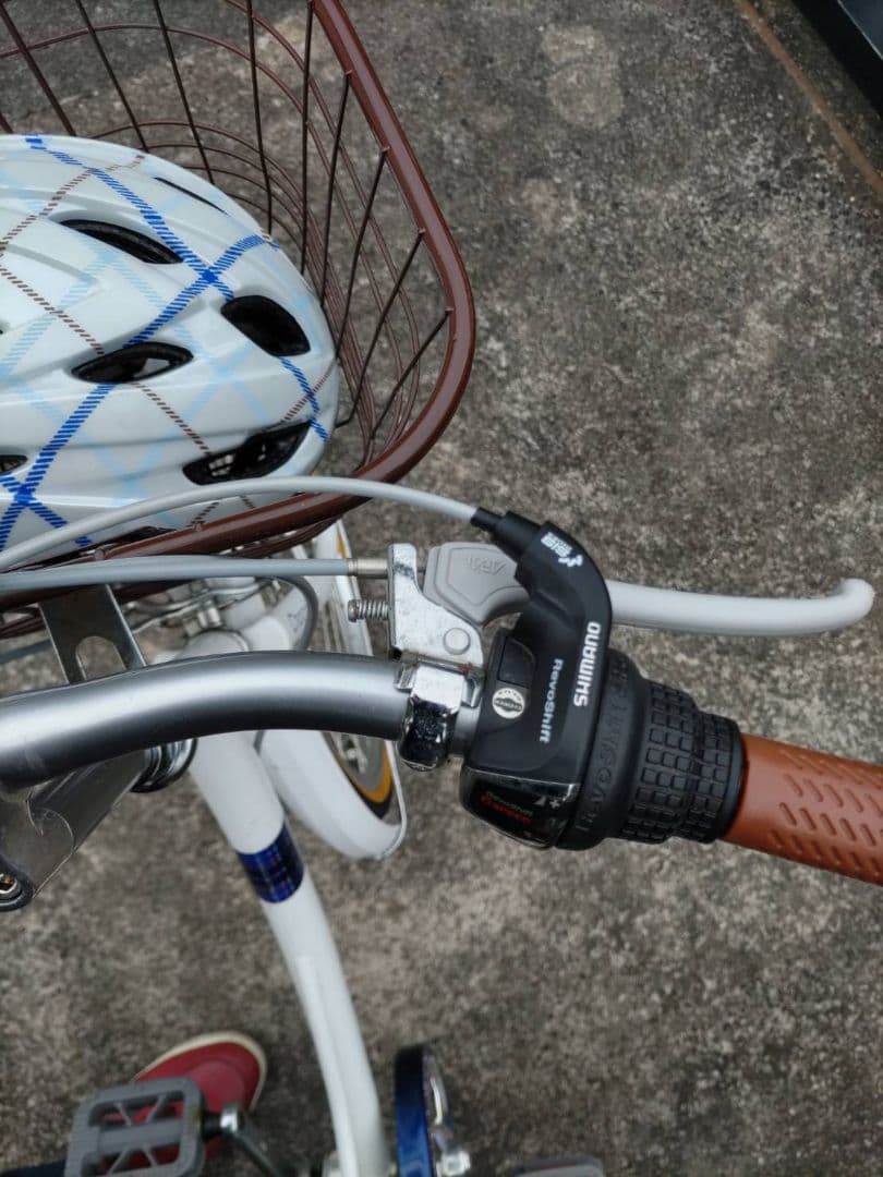 サギサカChocolatecute 24インチ　シマノ切替ヘルメット付　子供用