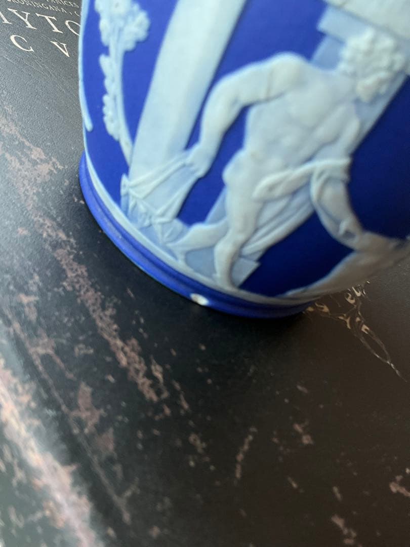 ウェッジウッド　ジャスパー　ポートランドの壺