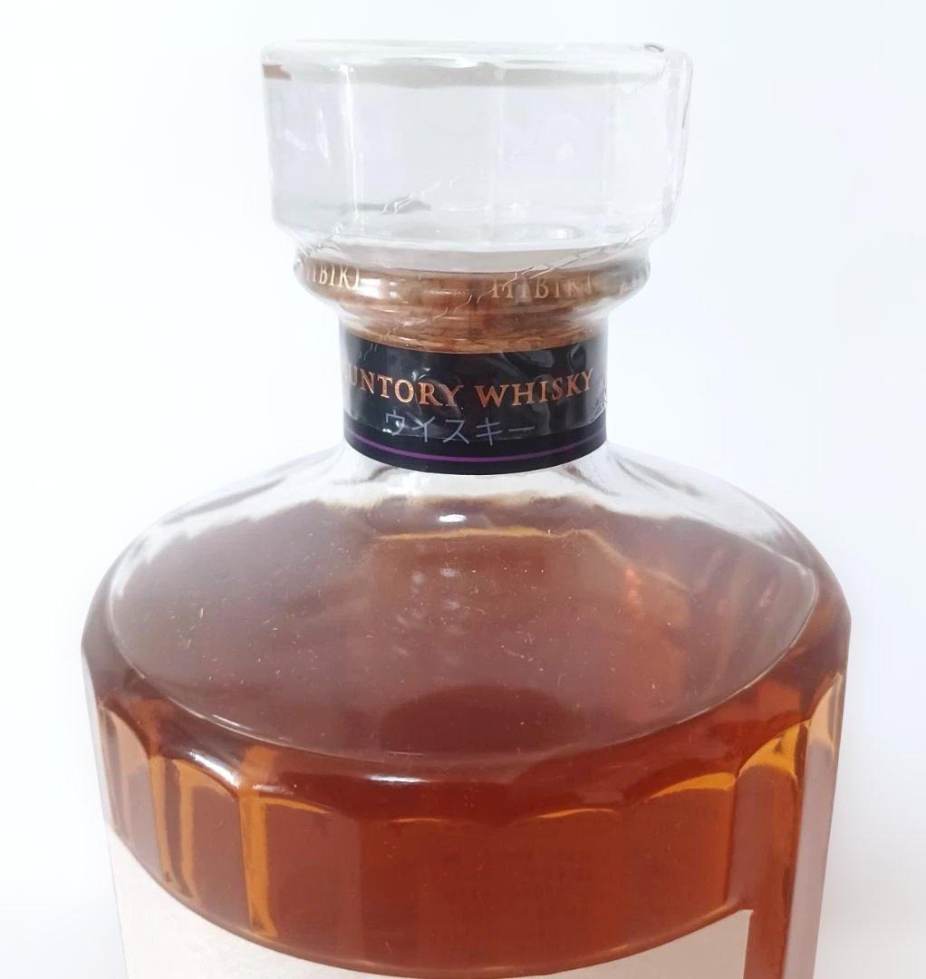 ミ*ト様 【未開封品サントリー ウイスキー 山崎と響 2本セット 内容量700m