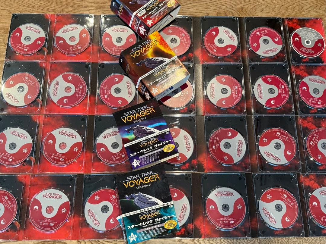 美品 スタートレック ボイジャー DVDコンプリートコレクターズボックス全７巻