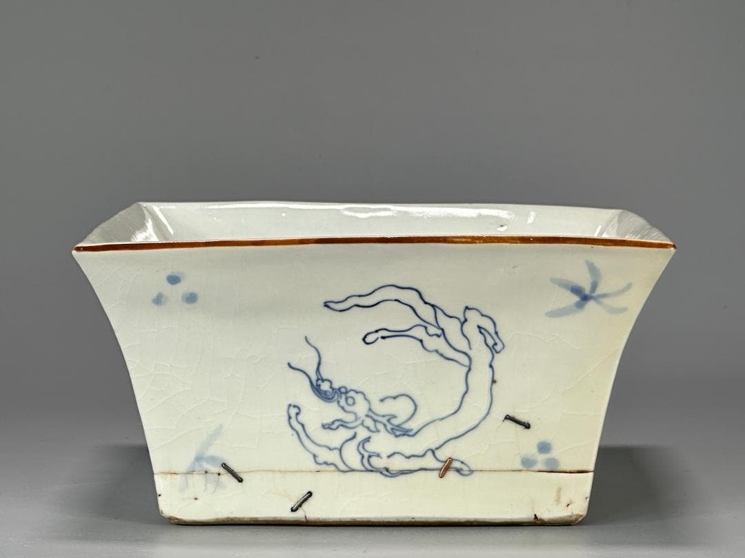 茶道具　白磁　青花龍文　方水指　茶器　大明嘉靖年製　時代供箱付　時代　古物保証