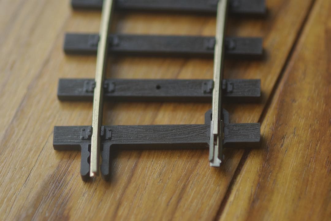 リバロッシ　Oゲージ　2線式レール　1.2m　オーバル　【ターミナル端子付き】