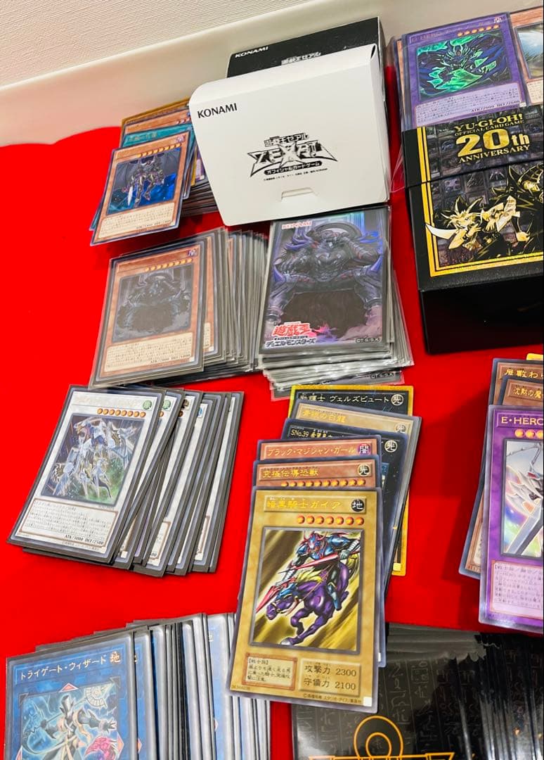 遊戯王カード　おまとめ　Yu-Gi-Oh! 1000枚以上　セット