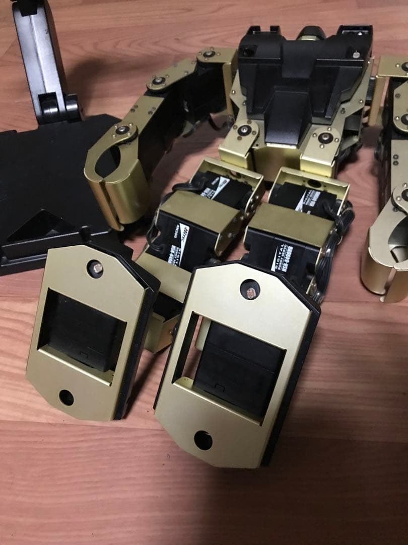 二足歩行ロボット ROBONOVA HITEC ジャン HSR-8498HB