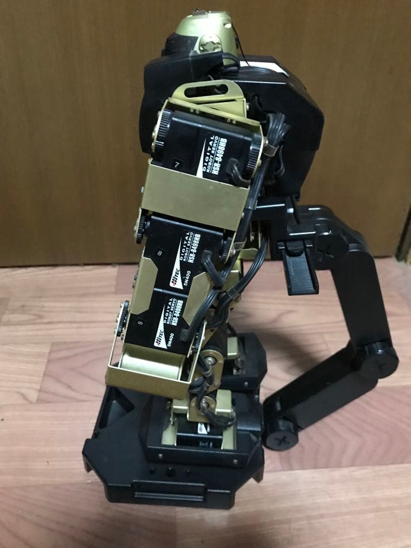 二足歩行ロボット ROBONOVA HITEC ジャン HSR-8498HB