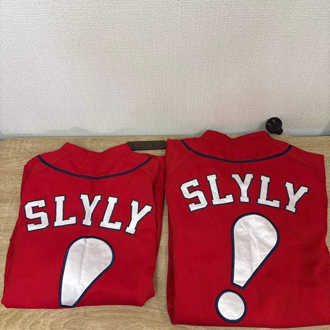 広島東洋カープ　ユニフォーム　帽子　バルーン　応援グッズ