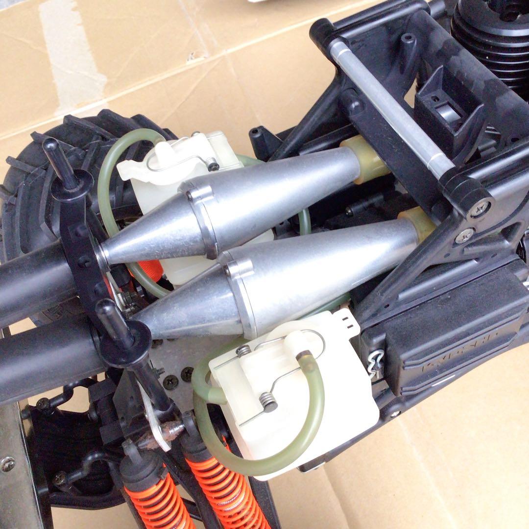 京商　ギガクラッシャーGIGA CRUSHER 1/8スケールラジコン