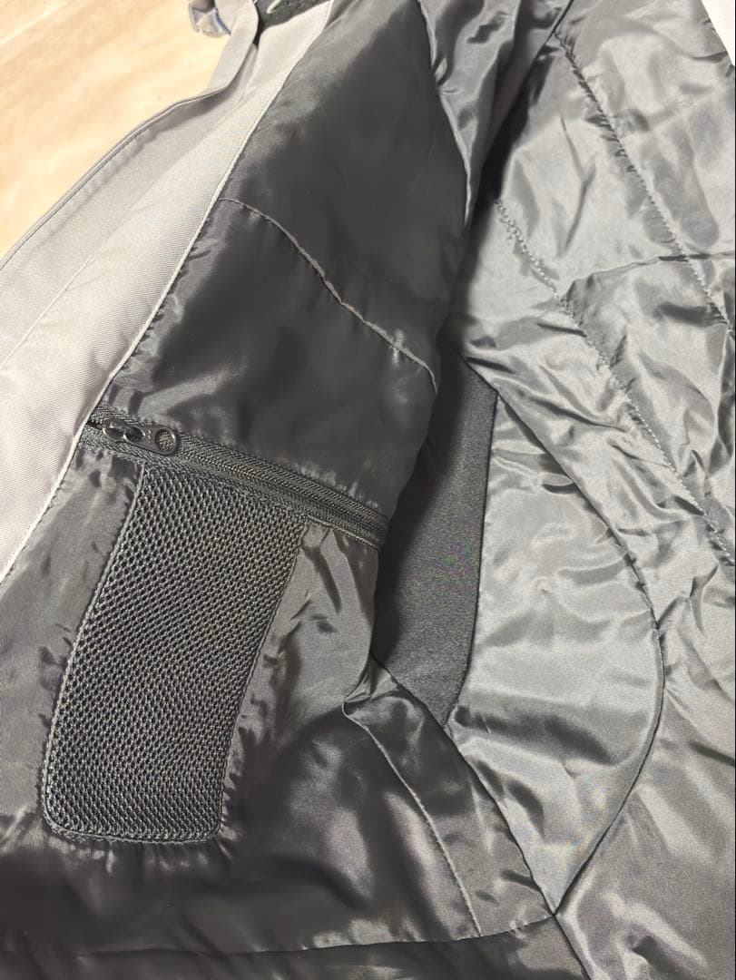 DESCENTE スノーボードウェア グレー