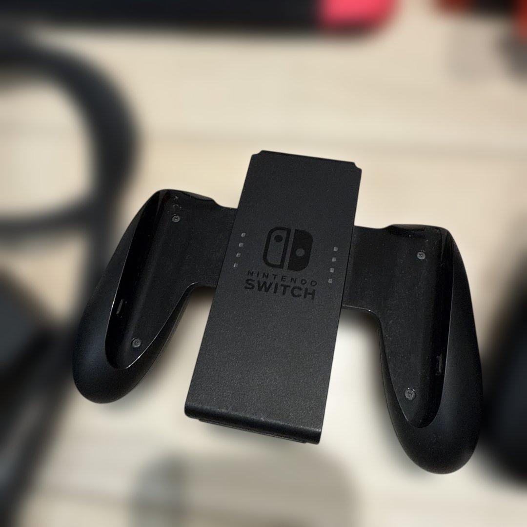 Nintendo Switch本体　ジョイコン4個+コントローラー付き