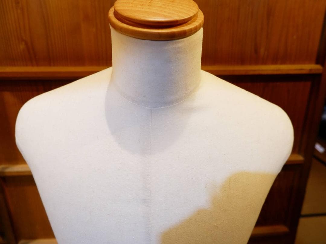 紳士トルソー 約175㎝高 マネキン 全身 布地張り 男性メンズ 上半身芯地張