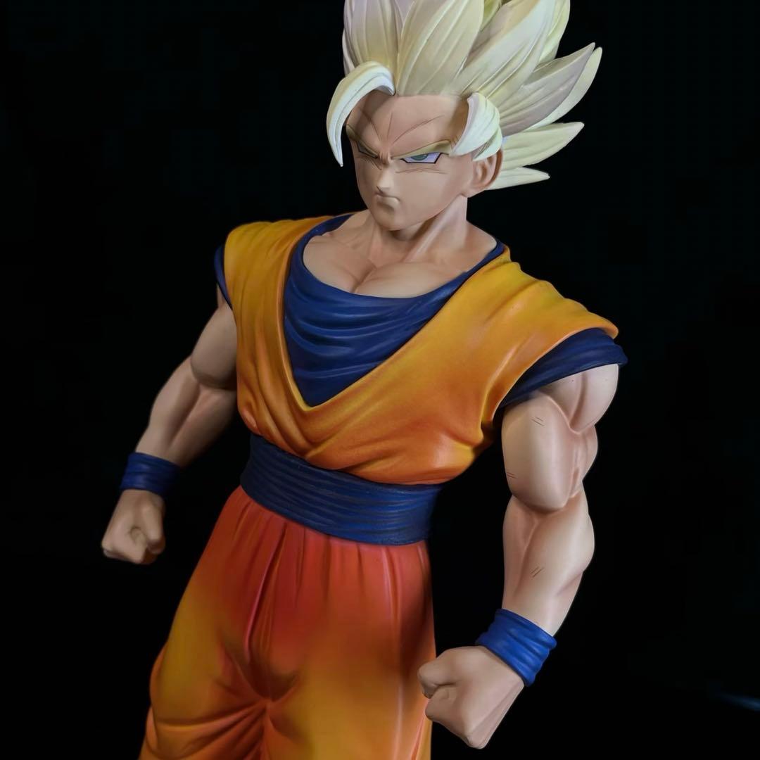 悟空 フィギュア オレンジと青約31cm