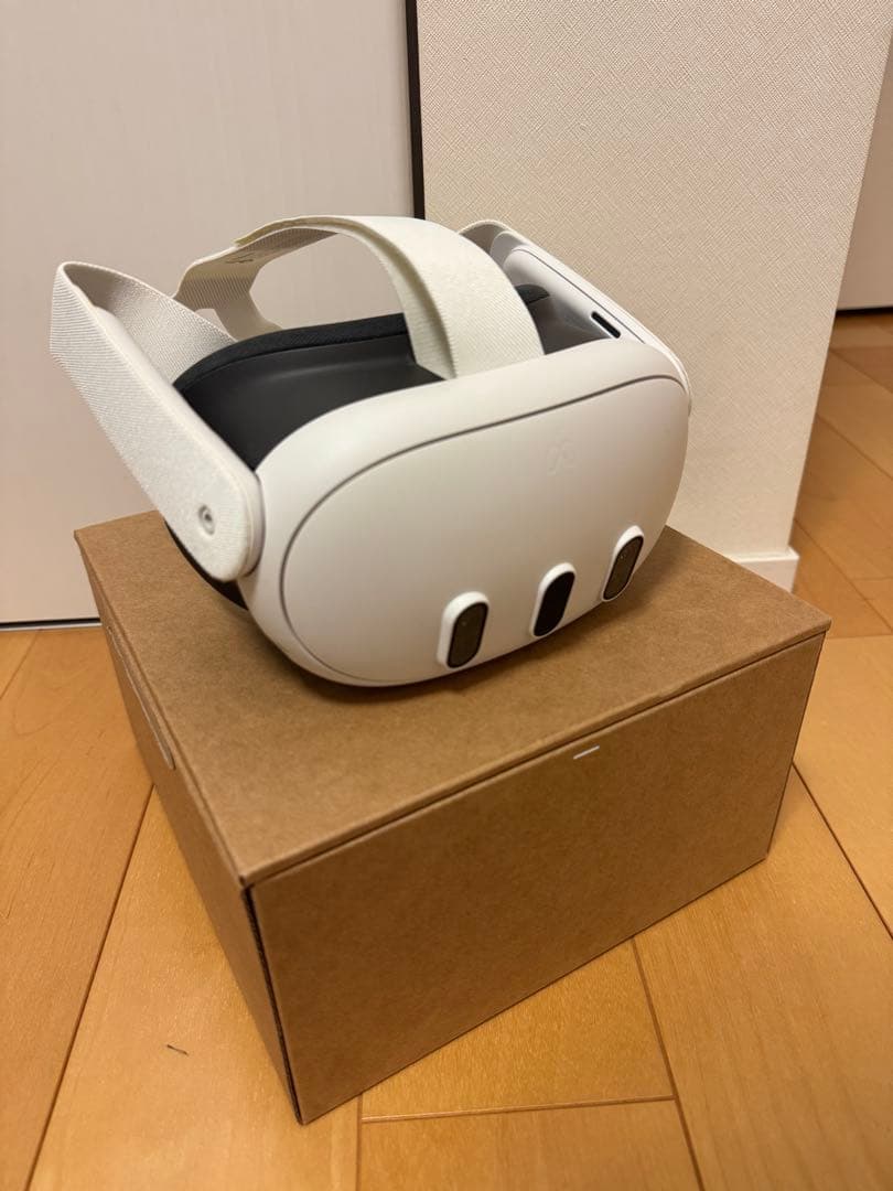 美品　 Quest 3 128GB