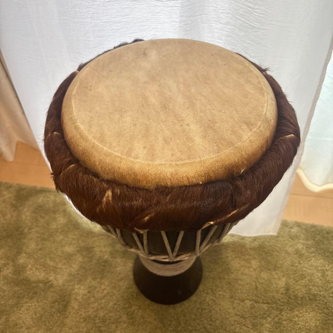 ジャンベ　木製　民族楽器