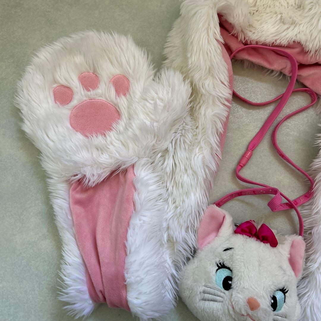 ディズニー　フード付きマフラー　マリーちゃん　ファンキャップ　パスケース