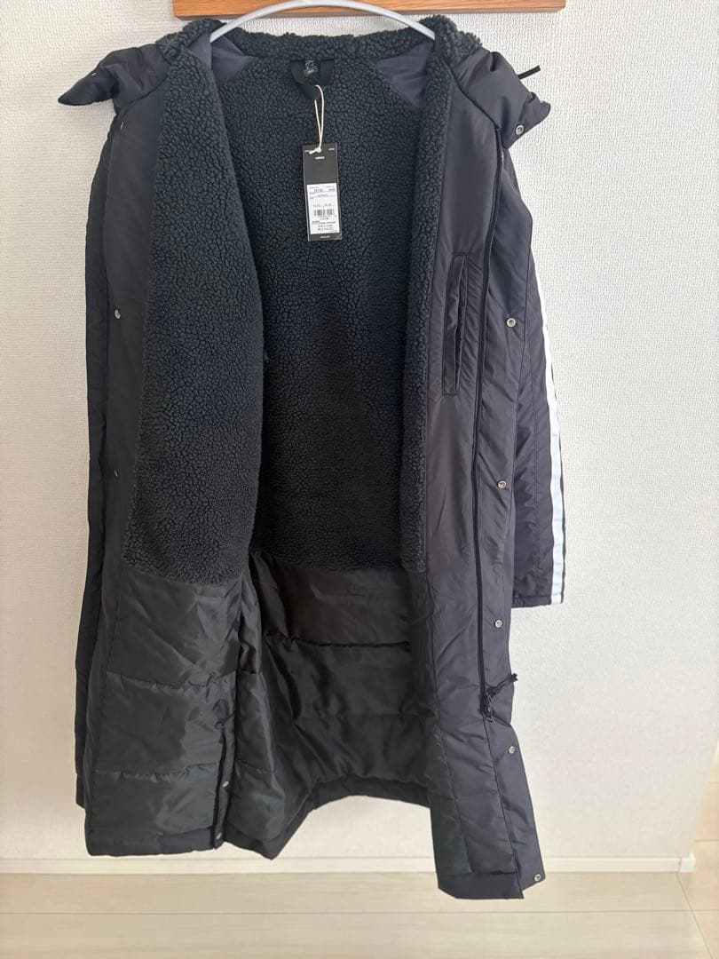 新品未使用 タグ付き adidas ボア L ブラック 定価15400円