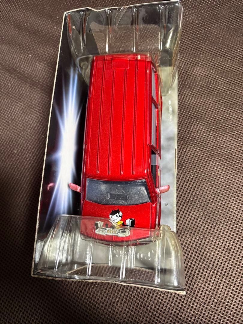 Jada toys 2001 Chevy Astro Van ローライダー