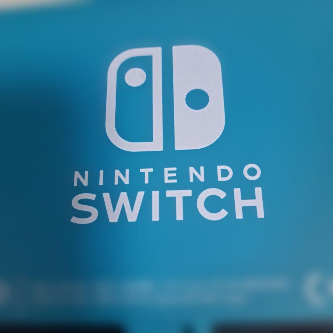 ニンテンドー　スイッチ　ライト　Switch　lite　本体　任天堂