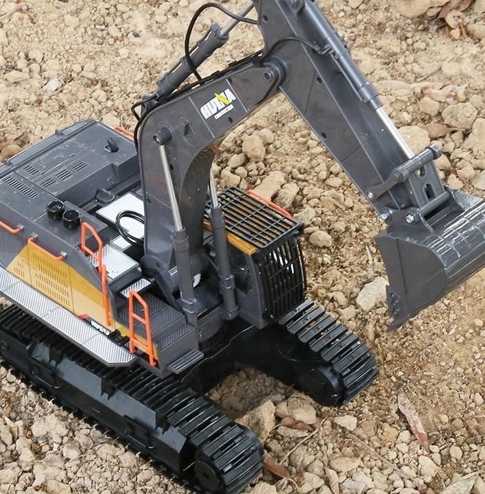 1/14サイズ　２２CH　パワーショベルラジコン　メタルバケット本格ギミック