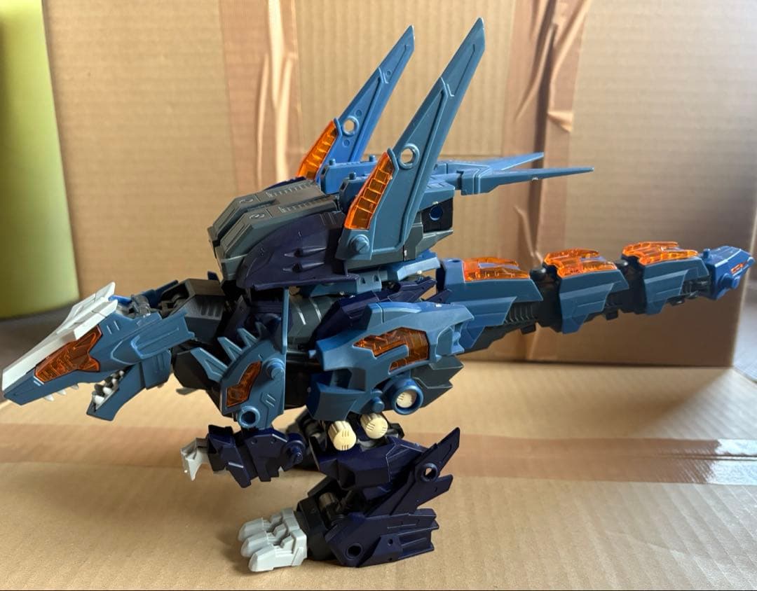 ジジジャクラスTOMY ゾイド　凱龍輝　現状品