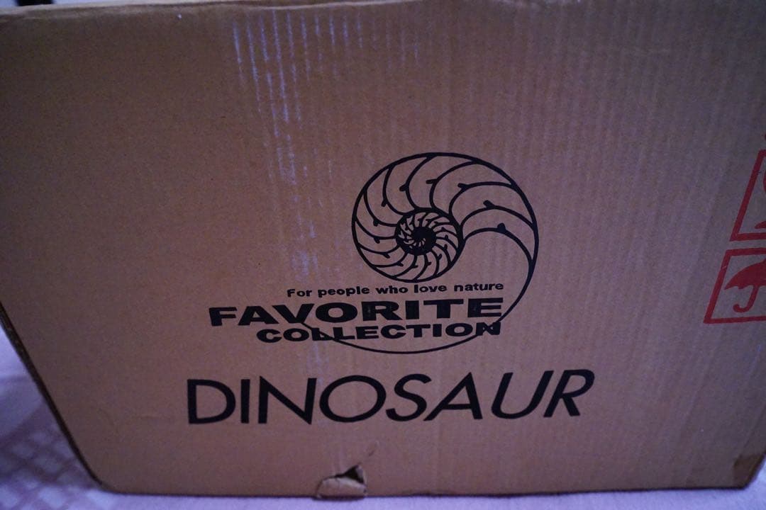 超激レア　フェバリット　ジオラマ　恐竜 3体付き（ティラノサウルスなど）