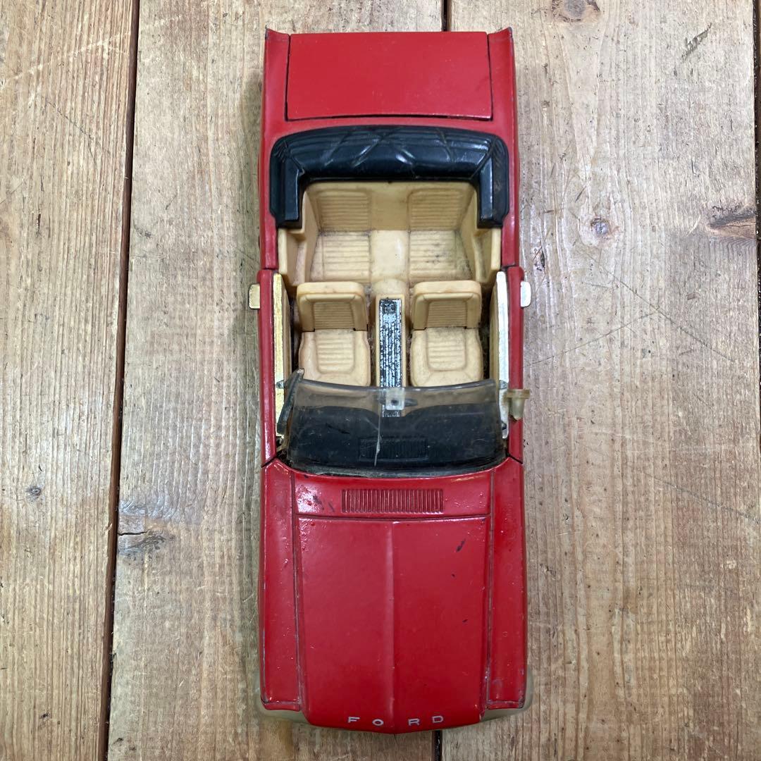 D-壁 1964 フォード マスタング コンバーチブル ミニカー ローダウン