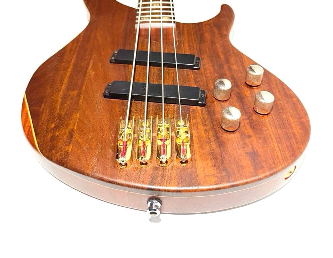 【美品】ANTIQUE NOEL ATB-560 エレキベース