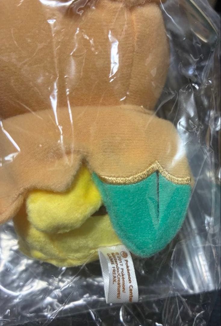 【新品未使用】 モクローのポンチョを着たピカチュウ ポケモンセンタートウホク