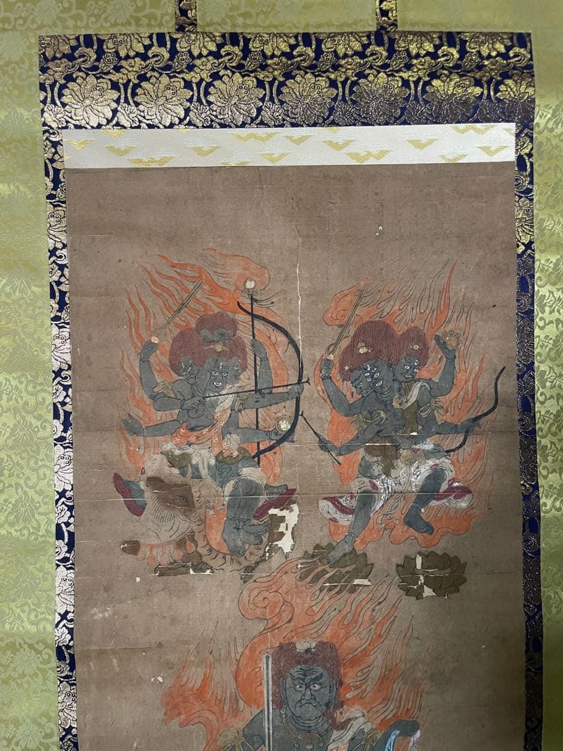 江戸(倉庫)稀少 古い 仏画 明王像 肉筆掛け軸 時代 仏教美術 仏教版画