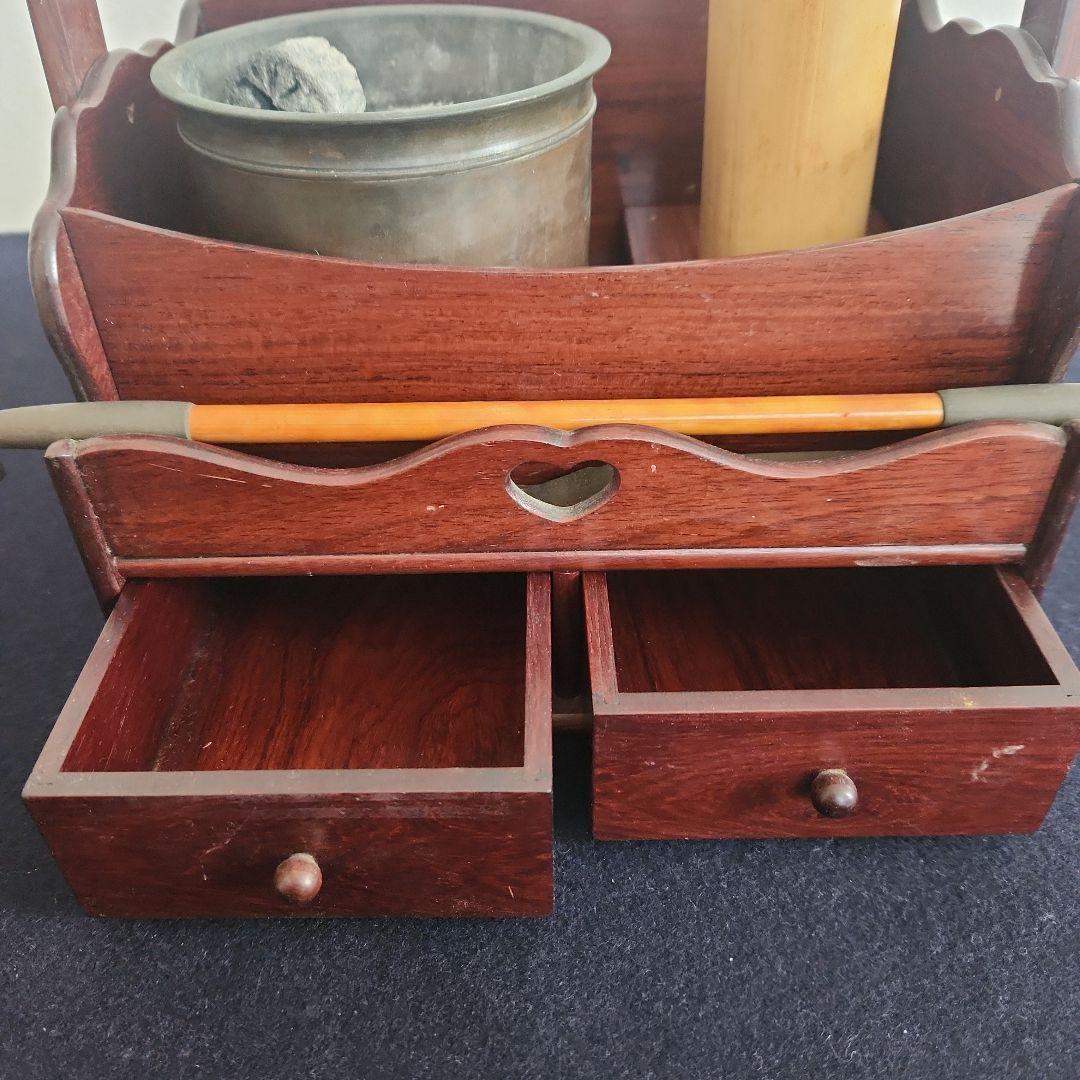 煙草盆‥煙管付き‥紫檀材