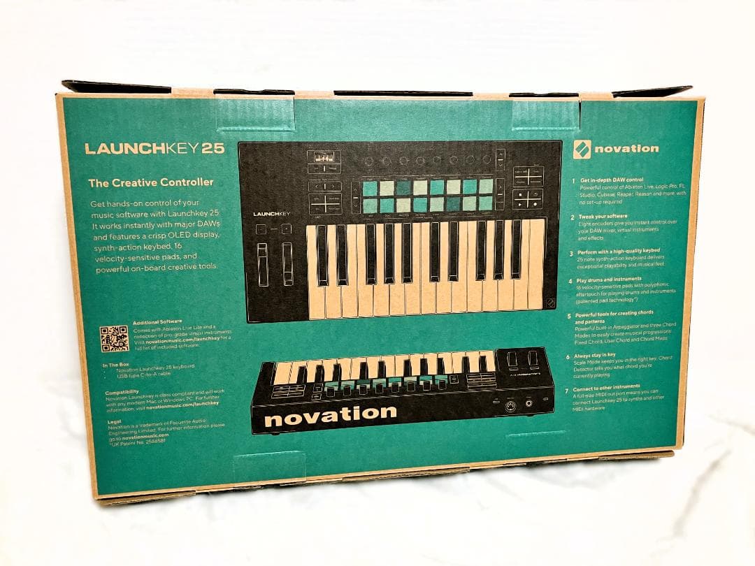 LAUNCHKEY 25 MK4 MIDIキーボード フルサイズ鍵盤
