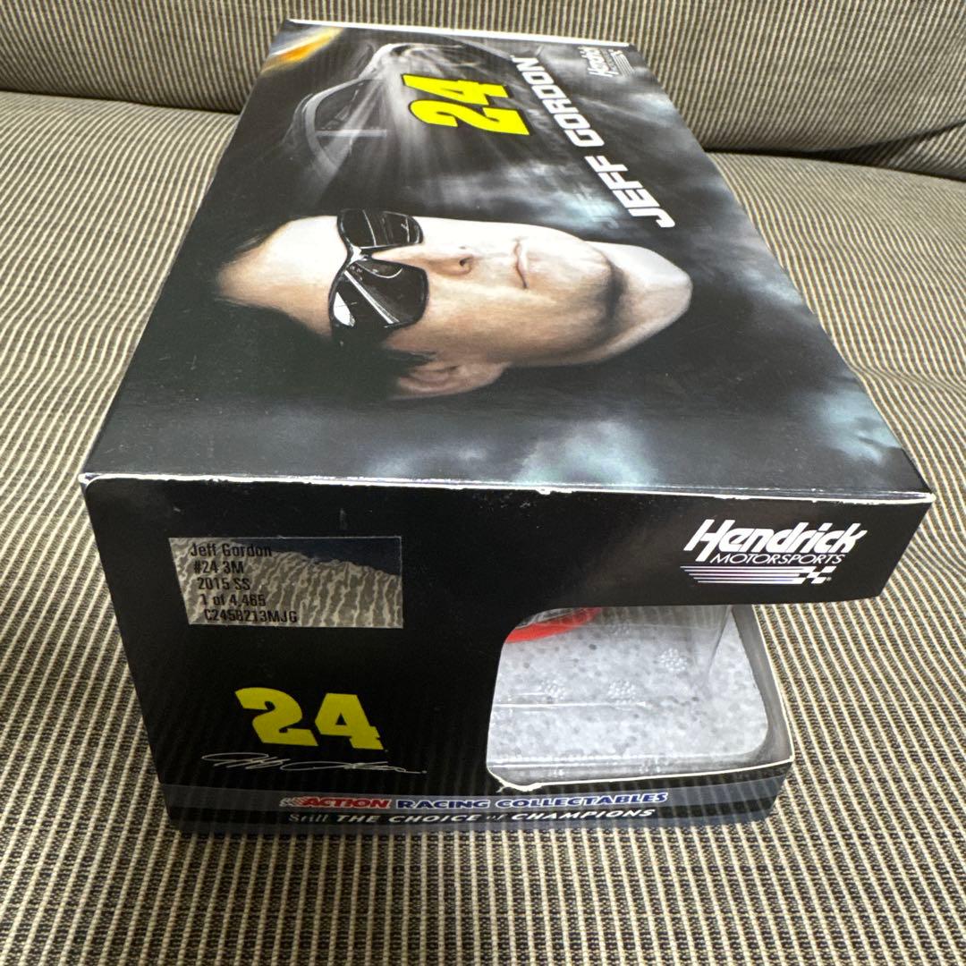 【新品未使用】Jeff Gordon 24 NASCAR 1:24スケール