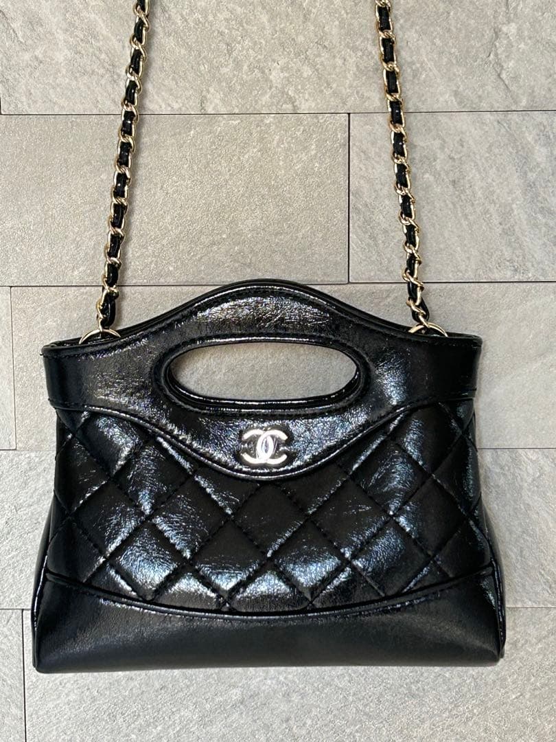 CHANEL キルティング ショルダーバッグ ノベルティ