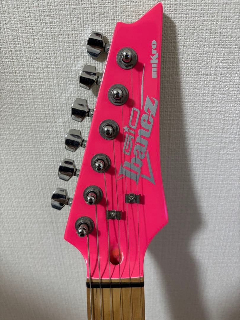 Ibanez Mikro ピンクエレキギター
