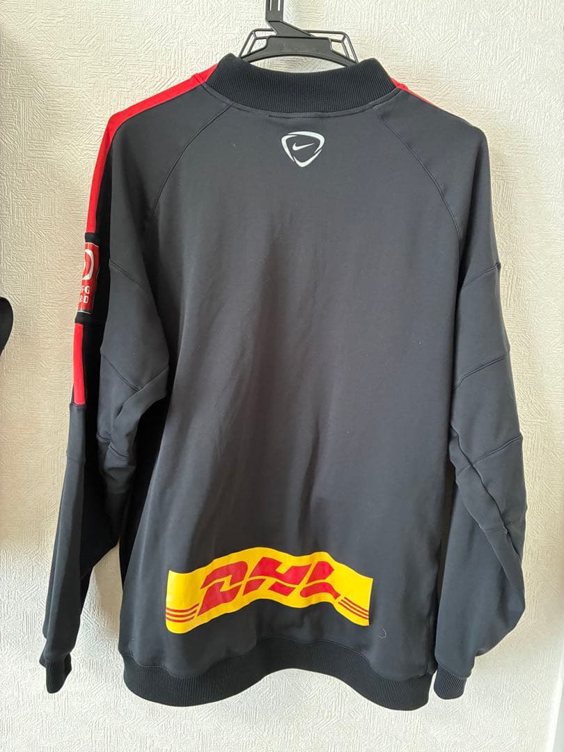 【支給品】浦和レッズ　ジャージ　上のみ