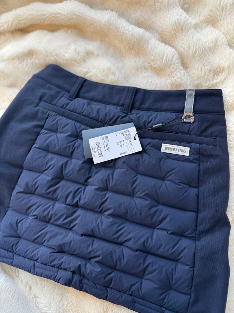 【新品】ブリーフィング　ダウンスカート